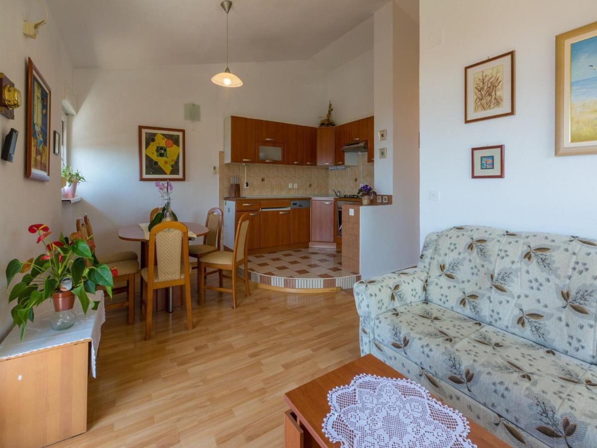 Apartments Ani 크리크베니카 외부 사진