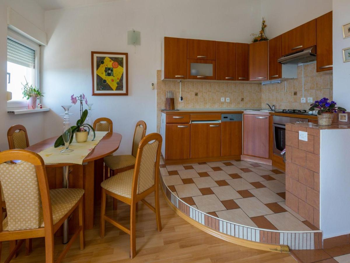 Apartments Ani 크리크베니카 외부 사진